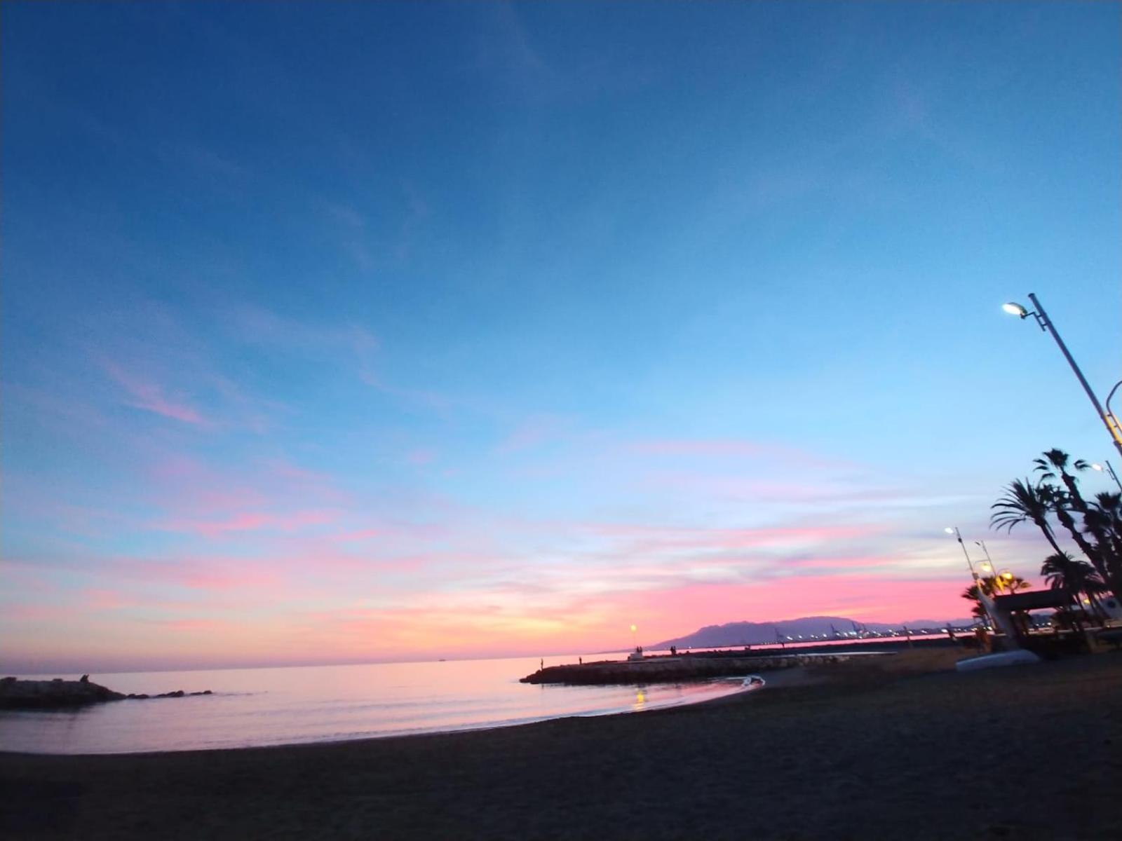 Apartamento Solymar มาลากา ภายนอก รูปภาพ